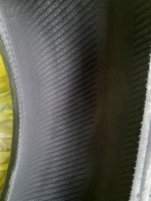 Jenti si anvelope auto