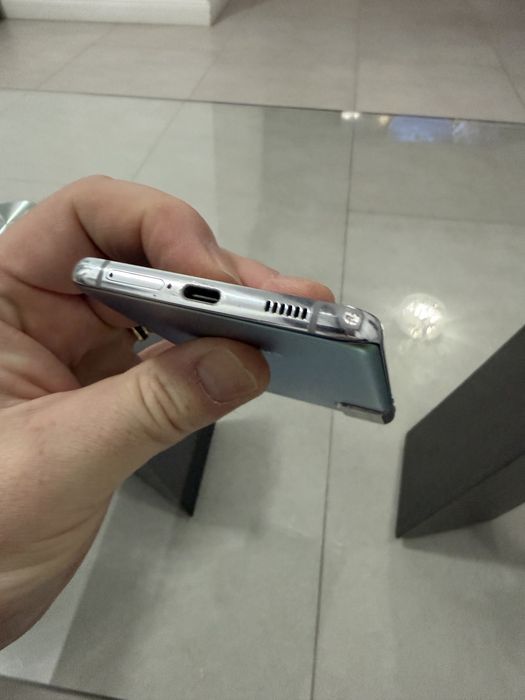 Samsung S21 Plus silver 256GB • IMPECABIL • neverlocked