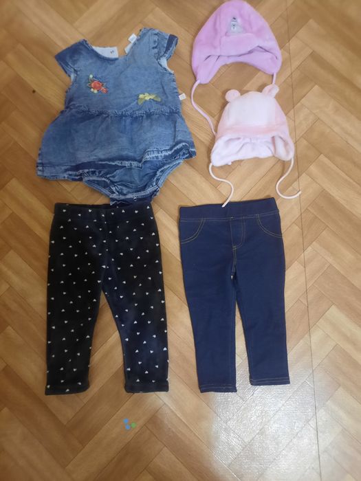 Продаю детские вещи