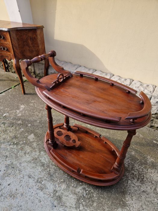 Страхотна антикварна белгийска дървена количка за сервиране