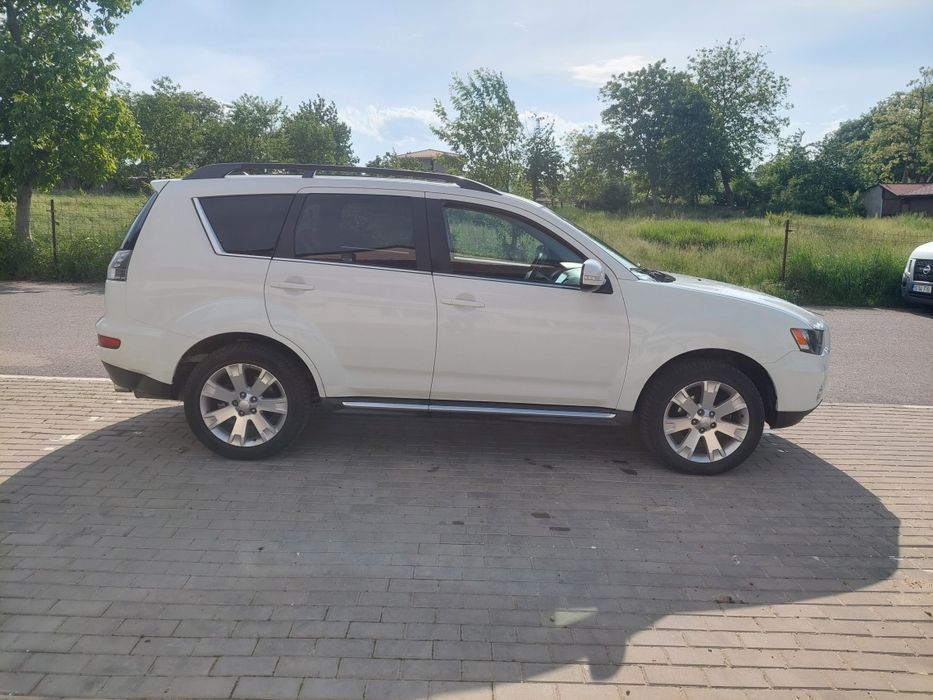 MITSUBISHI Outlander 2011 — imagine 3