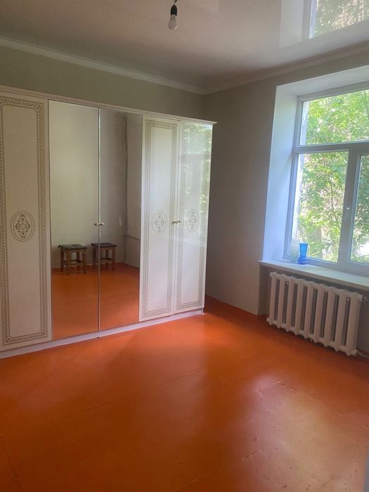 Продается шкаф для платья