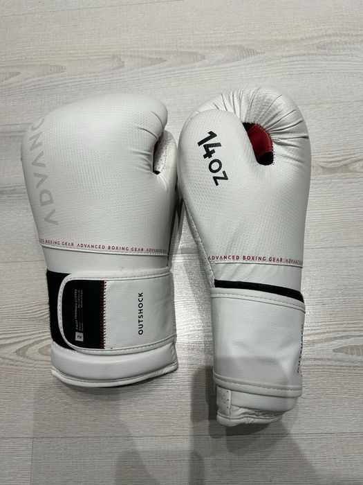 Боксови ръкавици