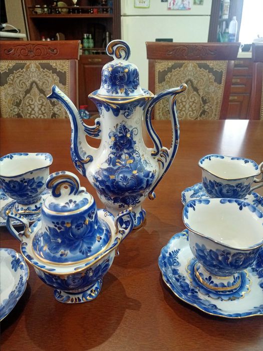 Сервиз чайно-кофейный Гжель