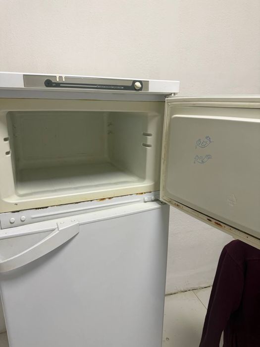 Продается холодильник