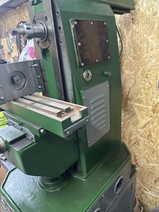 Фрезерный станок НГФ110Ш4