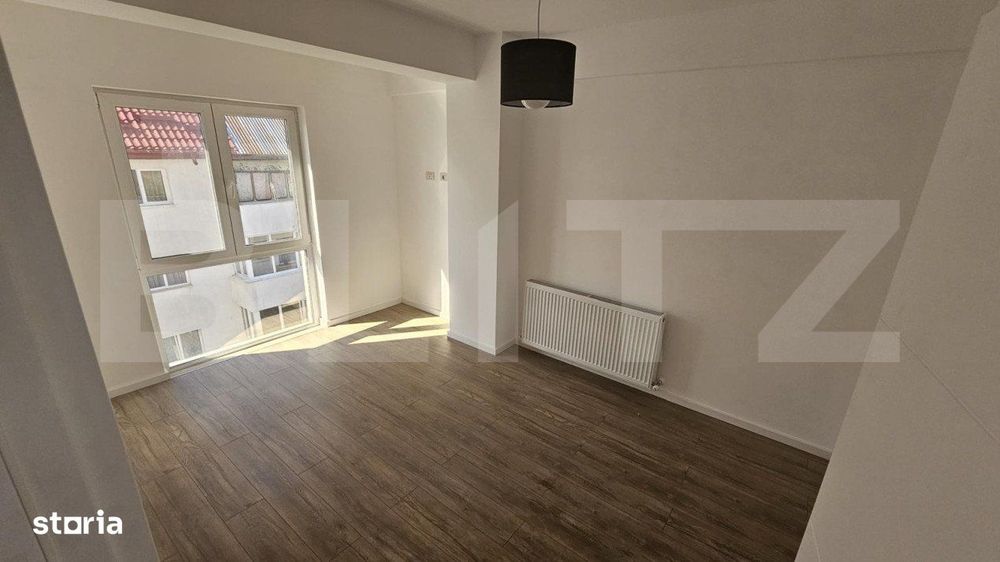 Apartament 3 camere, 61 mp, Bloc nou, Radauti — fotografia 1