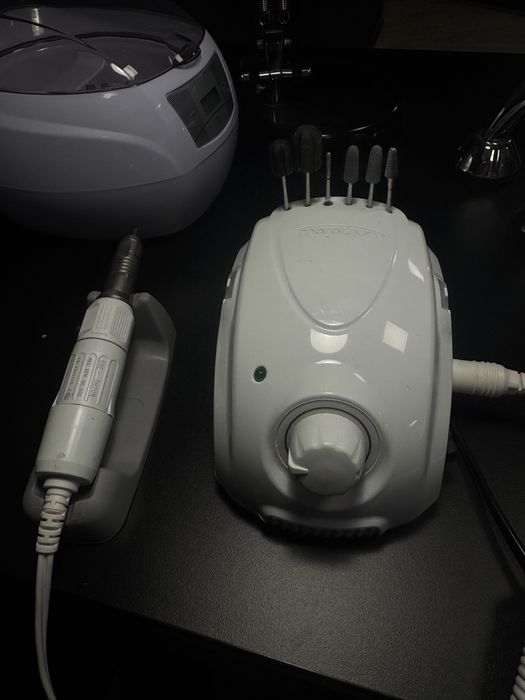 Уреди за маникюр