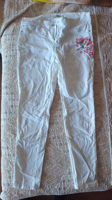 Ластични летни дънки с бродерия
