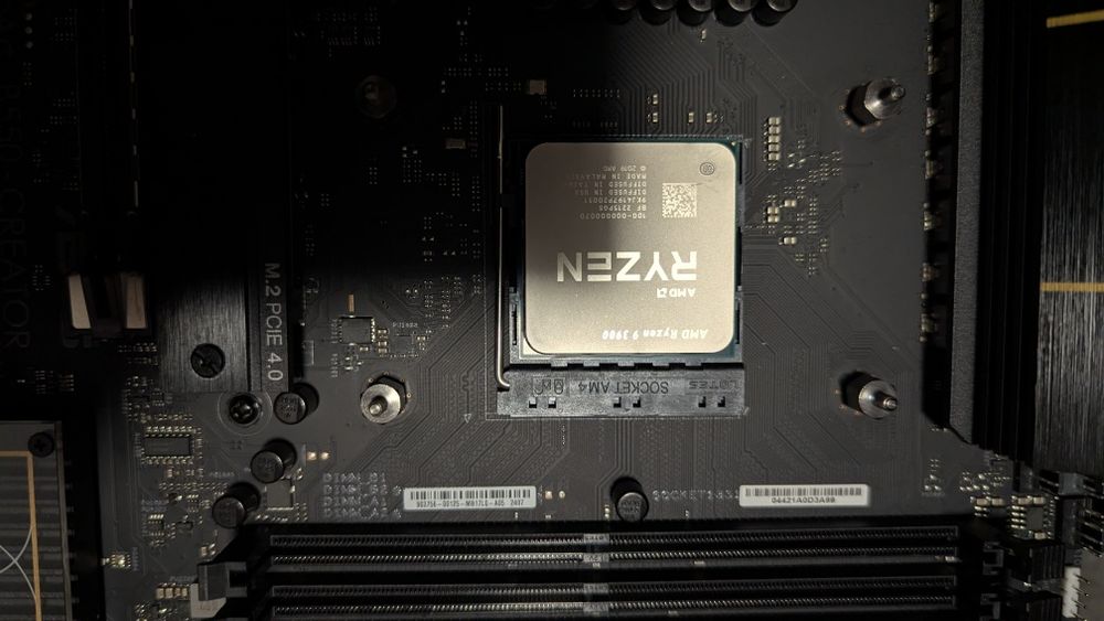 Gaming pc Ryzen 9 3900 rtx 3070 64gb ddr4 3200mhz RGB ssd 2tb Nvme