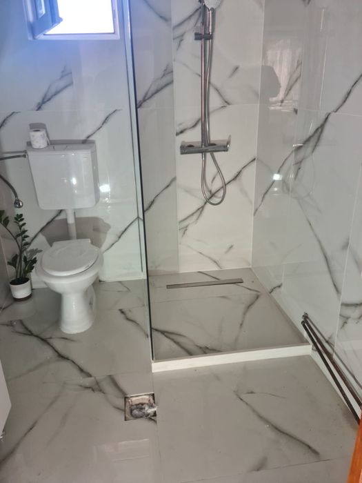 Renovari baie/gresie si faianță