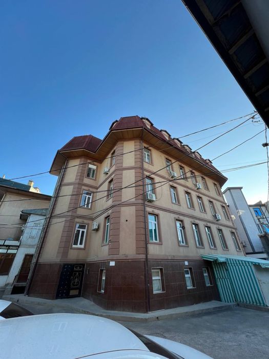 продается нежилое здание