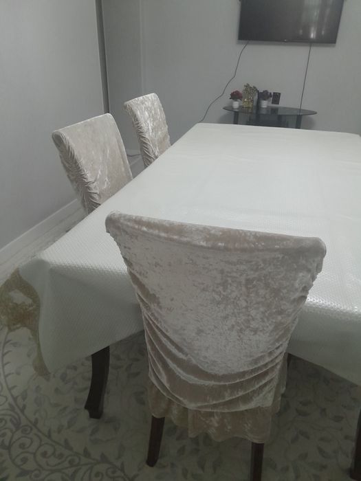 12 Стульясы бар столь сатылады