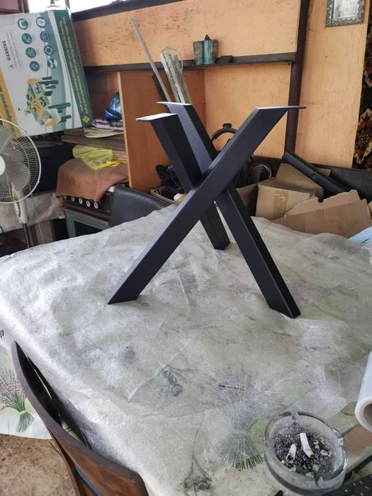 Метални крака за маси Прахово боядисване.Може и по ваша снимка.