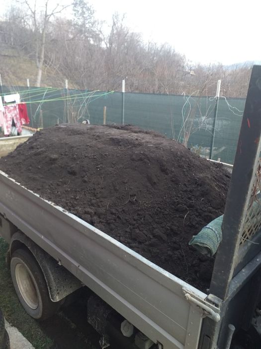 Ofertă Pamant negru vegetal din decopertare