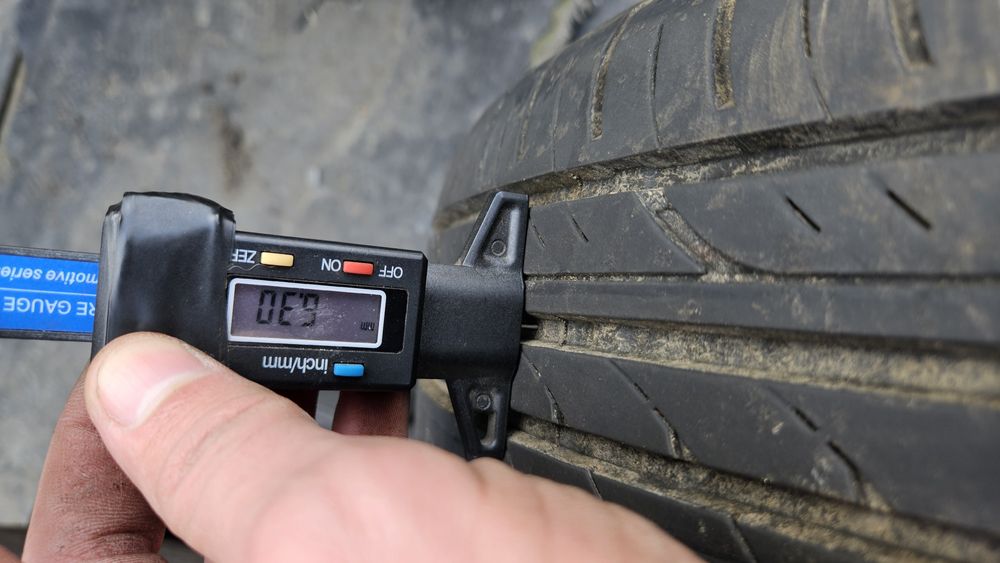 2бр гуми 195 65 15 дот 22 ласа