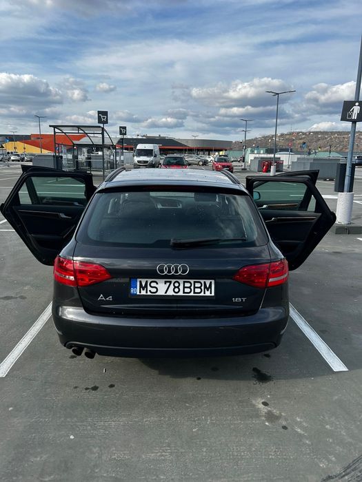 Vând Audi A4 B8, 2010