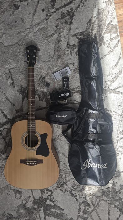 Set Chiatara Ibanez