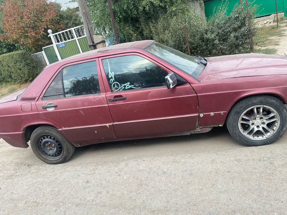 Мерседес сатылады