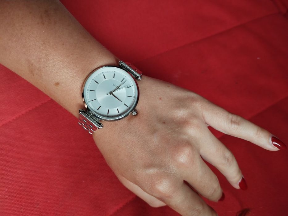 Ceas Lorus dama - nou, nefolosit