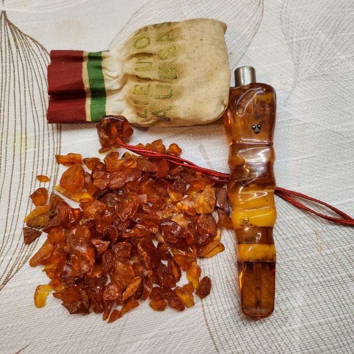 Кехлибарени бижута,цигаре,и други