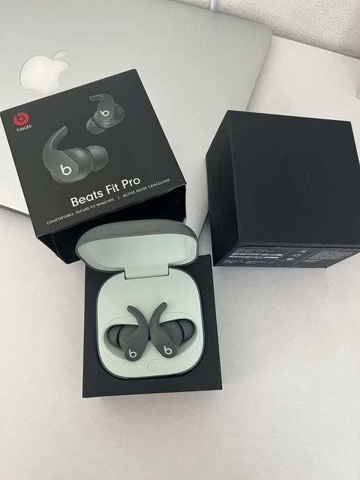 Beats Fit Pro Наушники