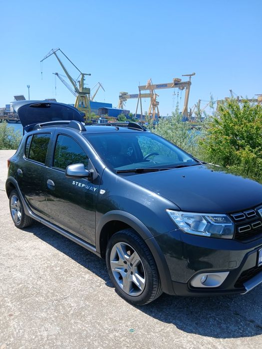 Proprietar, vand Dacia Sandero, an fabricatie august 2019. O vand deoarece detin doua masini in familie si una dintre ele trebuie sa plece.