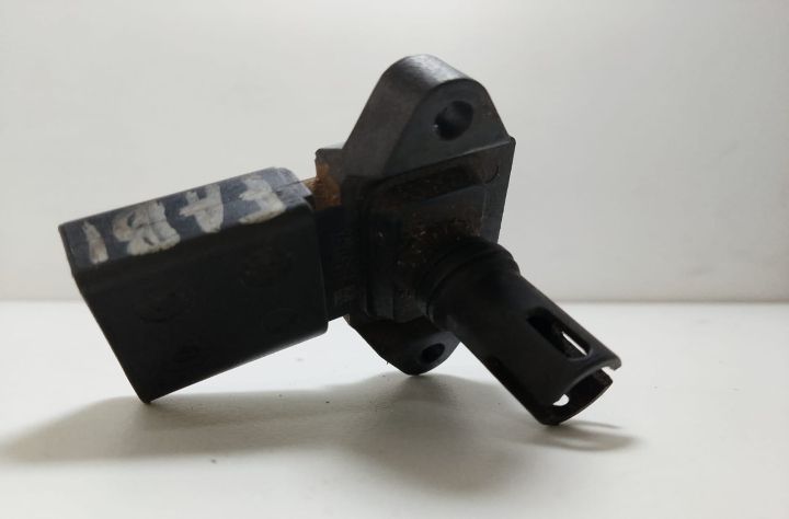 Senzor  Presiune  03D806051 Skoda Fabia 6Y