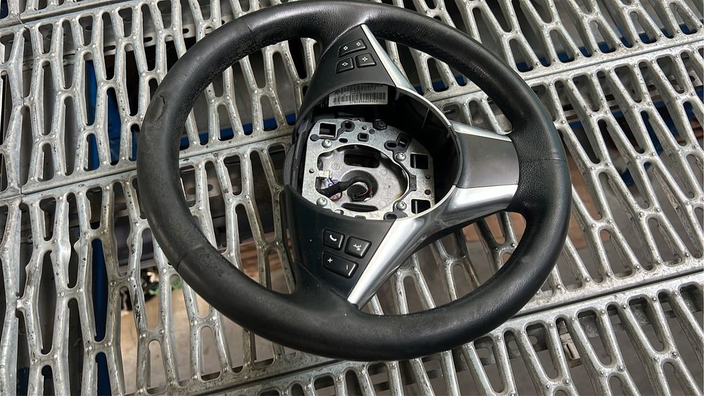 Volan sport fara airbag start stop bmw e60 61 e63