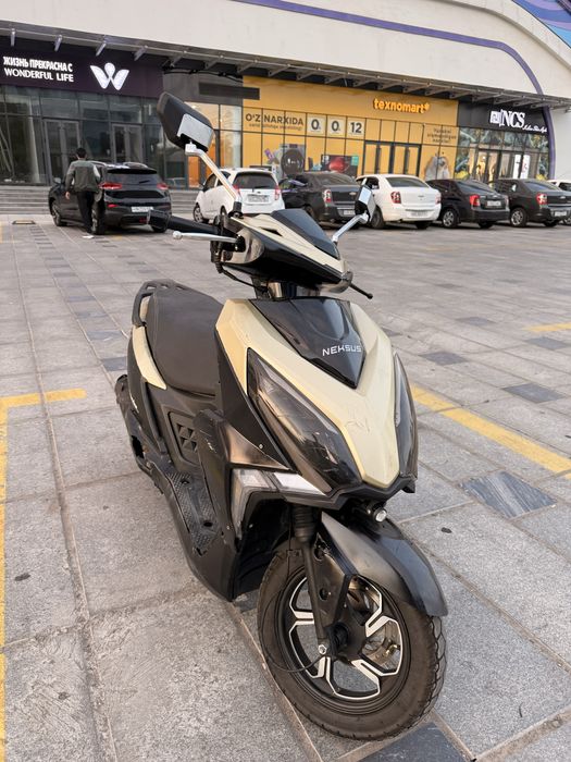 Skuter Neksus 150kub