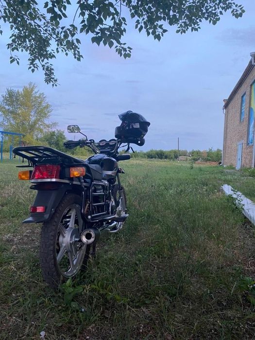 Продам мотоцикл Yaqi 200