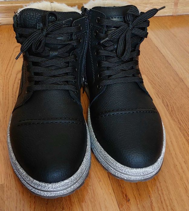 Зимняя мужская обувь фирмы Rieker, размер 40