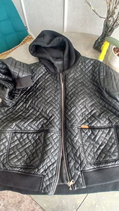 Куртка бомбер экокожа