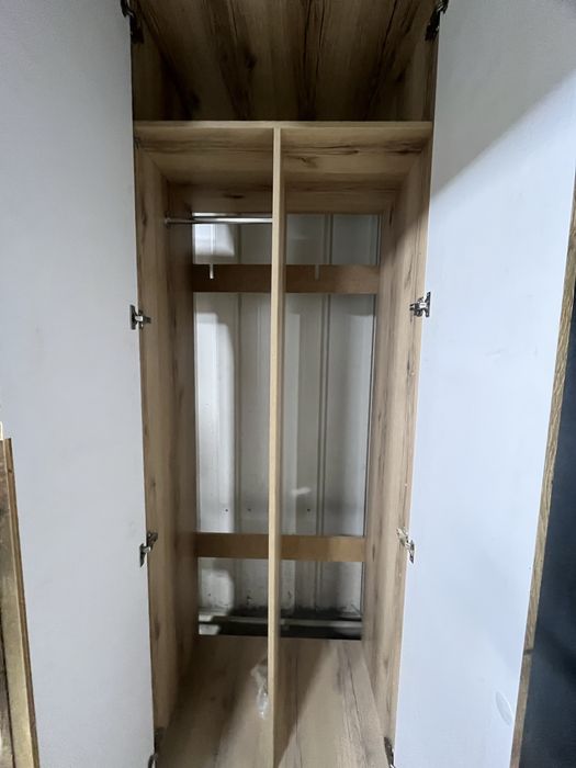 Хозяйственный шкаф