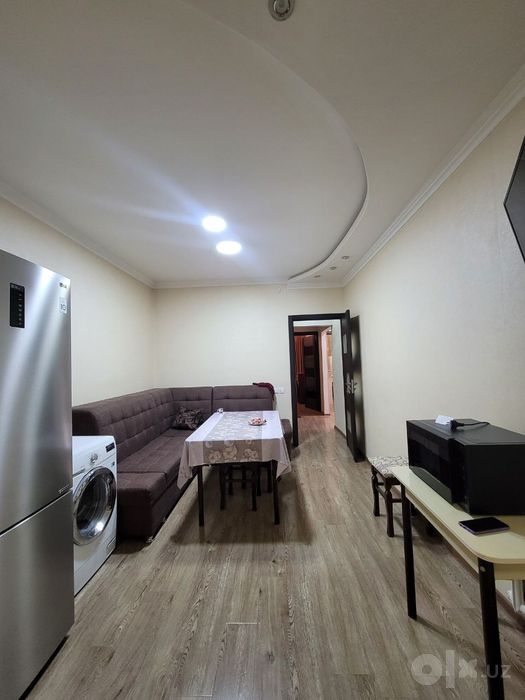 Yunusobod 19 kvartalda 3 xonali dom 4 xona qilingan oylaga uzoq muddat