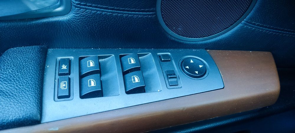 BMW 740 D на части