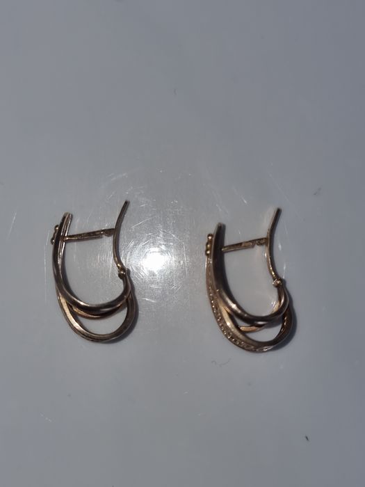 Золотые серьги 583 пробы