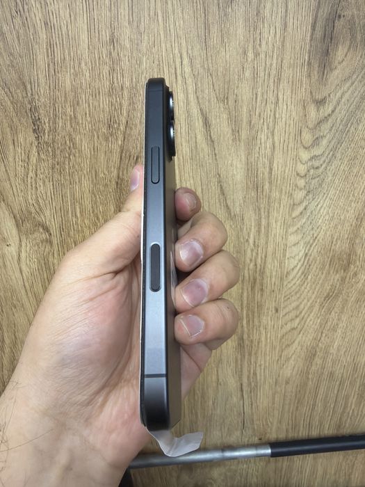 Iphone 17 ozi 256 black 1 sim