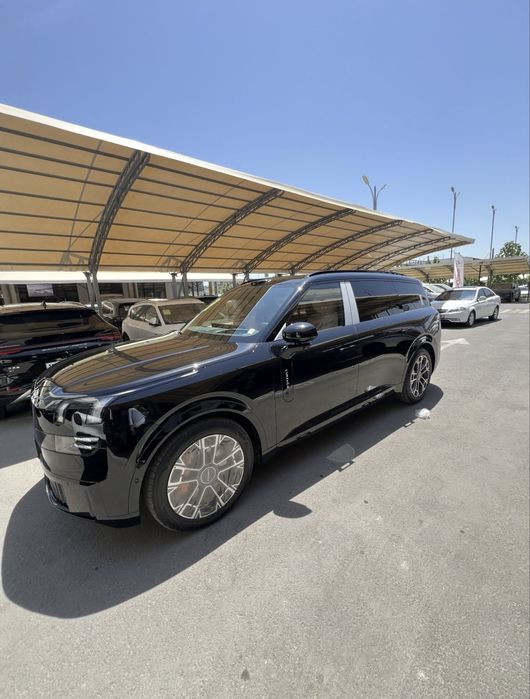 Lyn&co 900 2L turbo 65500$