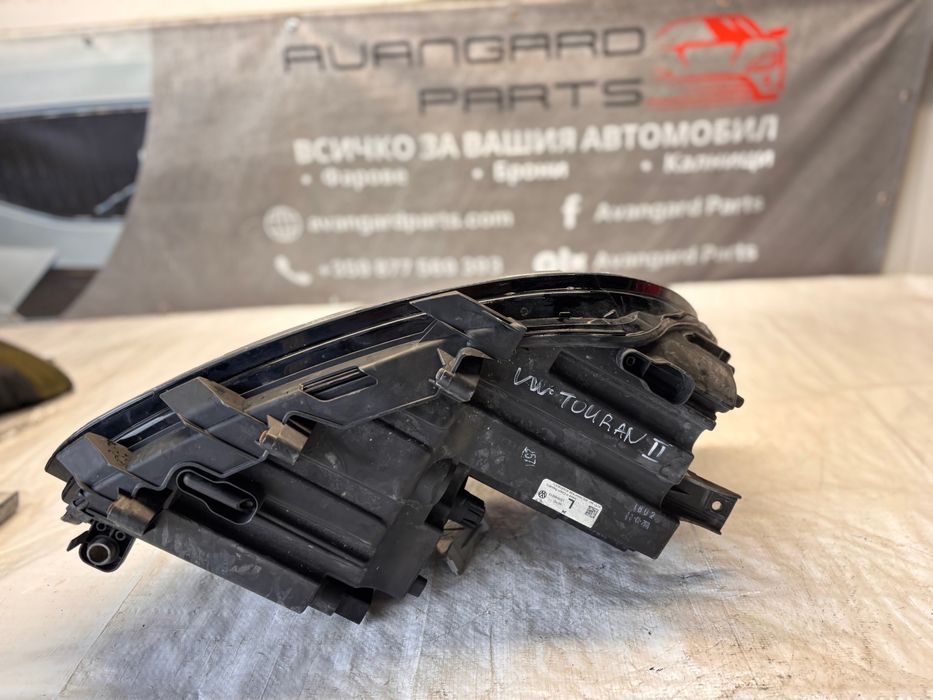 Ляв фар за Volkswagen Touran 2