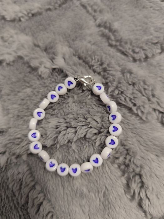 Браслетик с сердечками