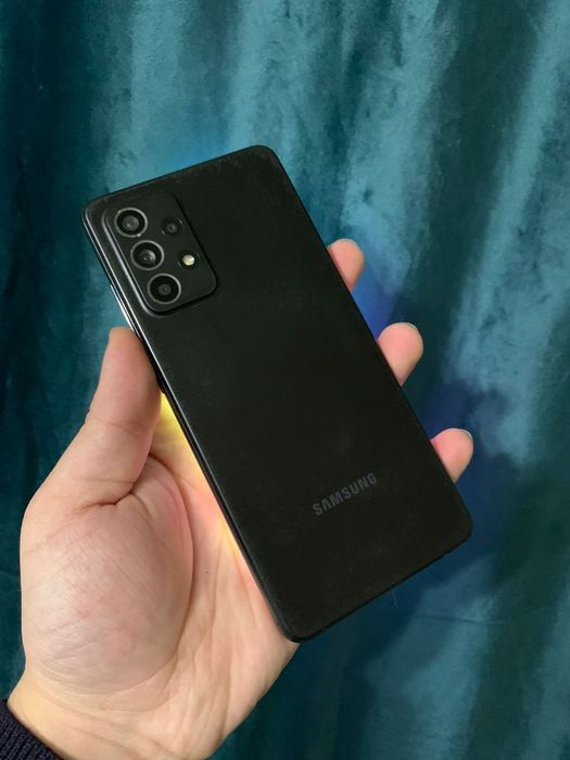 В продаже Samsung A52.
