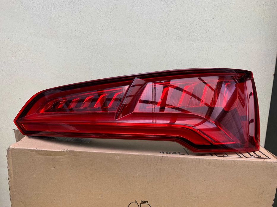 Stop dreapta LED Audi Q5 80A945094B ,  2017-2022 80A 945 094