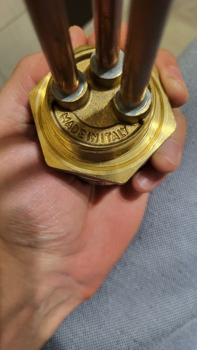 ТЭН с термостатом в сборе, новый.