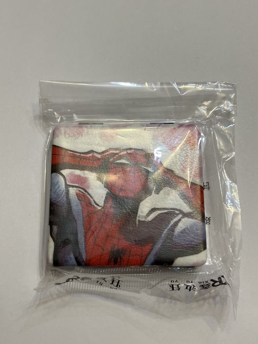 Карманное зеркало