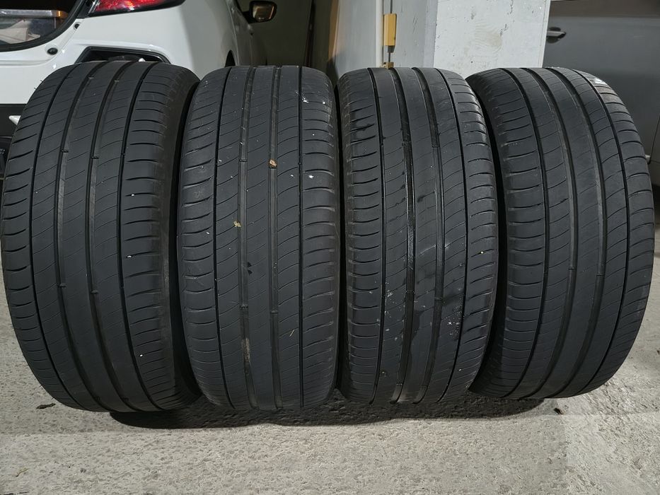 Anvelope Michelin Vara 235/45/R17 Y