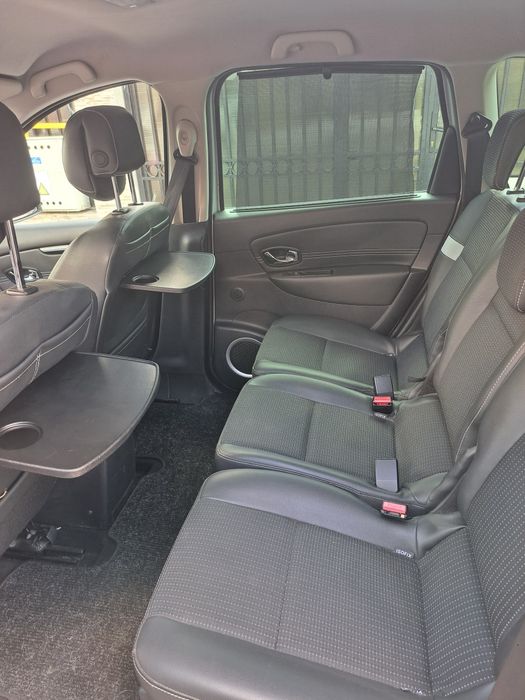 RENAULT Grand Scenic 2011 — imagine 4