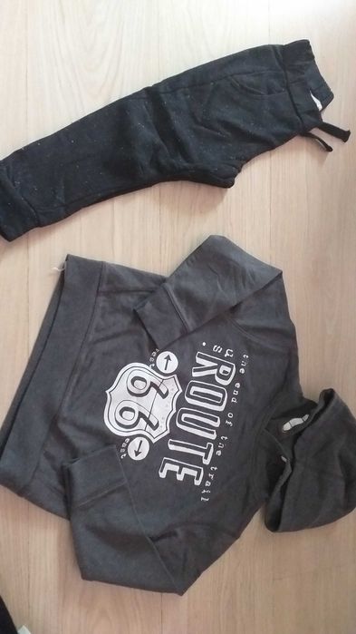 Детски фирмени комплекти за момче 98-104 размер всеки на 25-60лв.