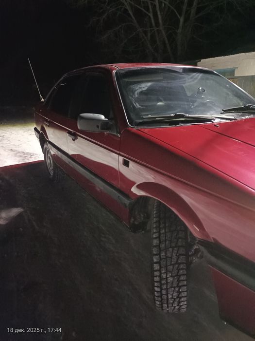 Продам Фольксваген пасат б3