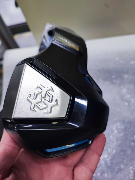 Căști gaming Hunterspider V-3 cu LED, sunet imersiv, noi